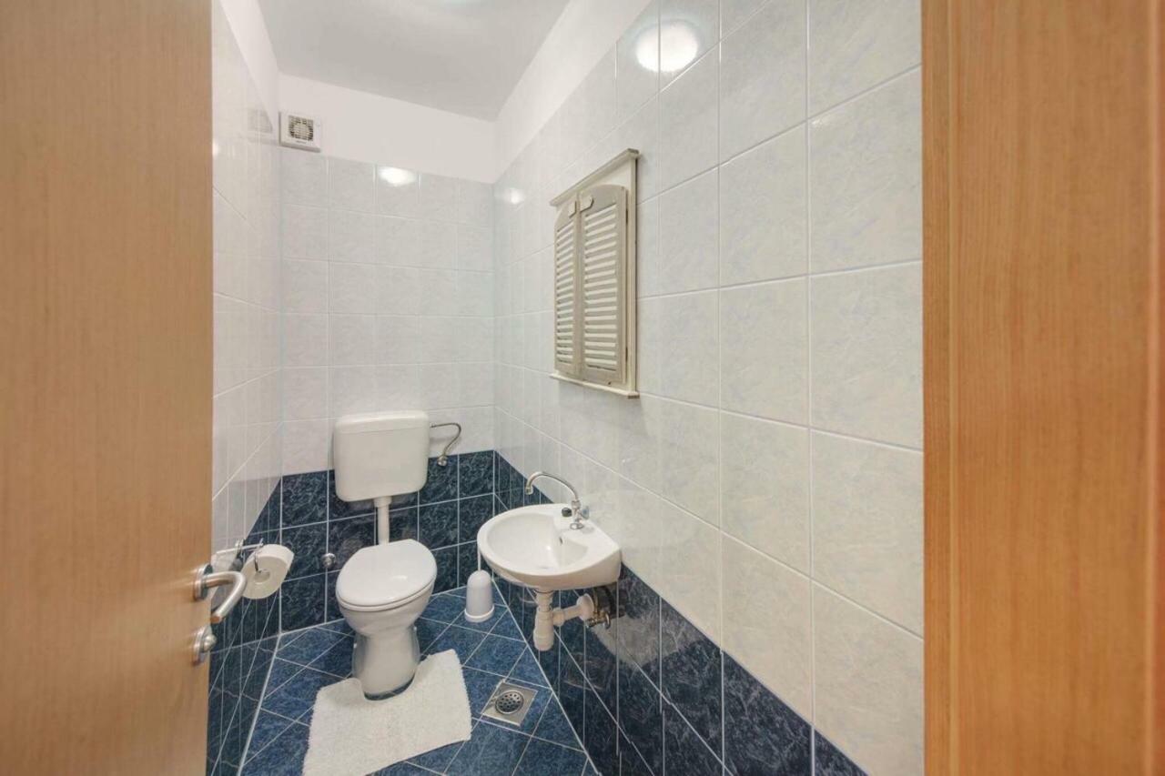 Apartment Sveti Ivan Sutivan Eksteriør bilde